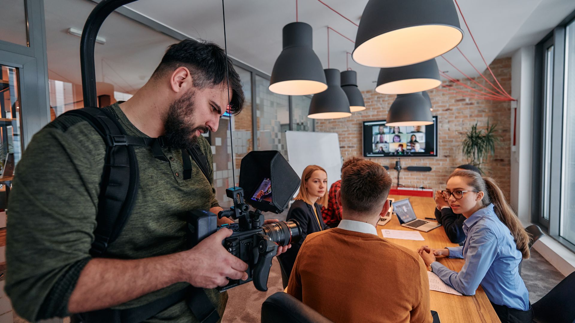 5 Signs Your Business Needs a Full-Service Video Marketing Agency: How to Know It’s Time